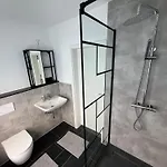 Hideaway ليفركوزن